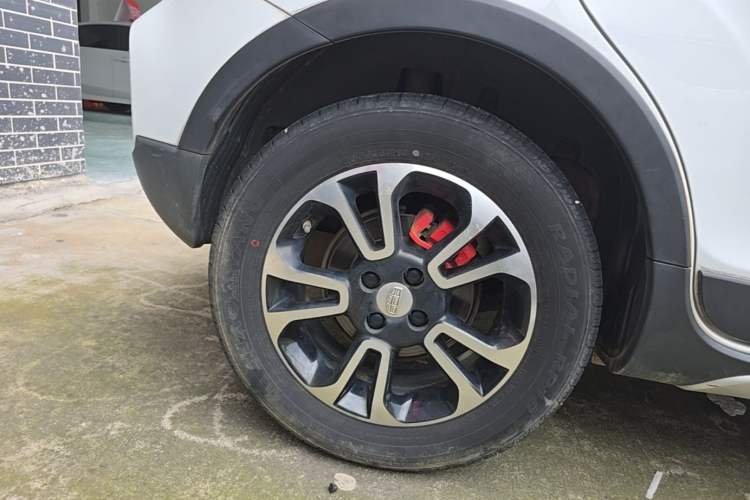 Used Geely Auto Vision X3 2017 1.5L Manual Luxury Model Right Rear Wheel Hub