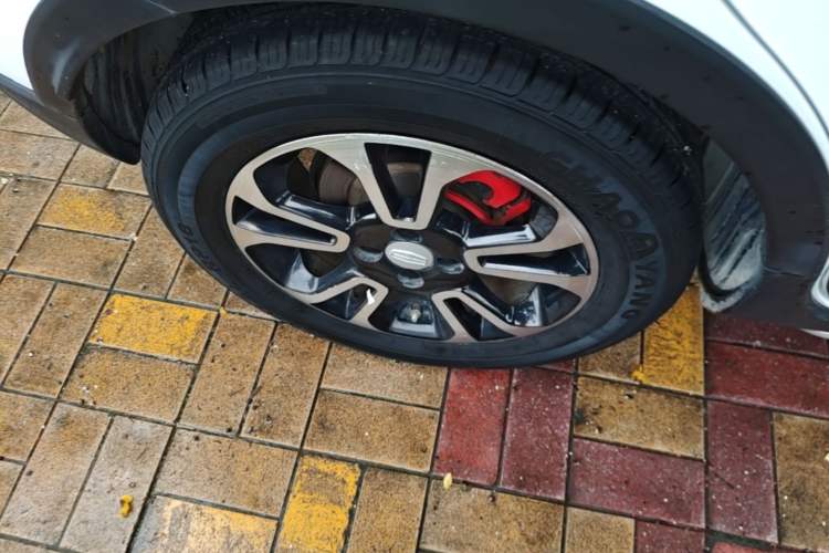 Used Geely Auto Vision X3 2017 1.5L Manual Luxury Model Right Rear Wheel Hub