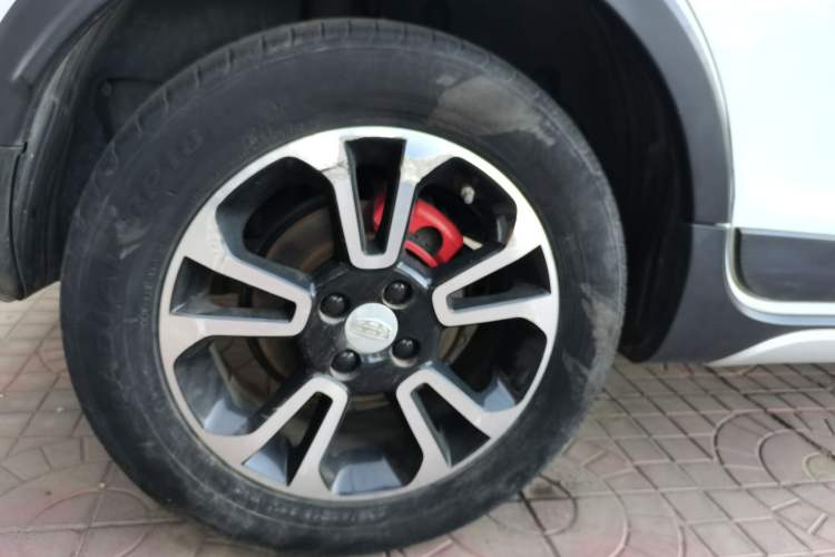 Used Geely Auto Vision X3 2017 1.5L Manual Luxury Model Right Rear Wheel Hub