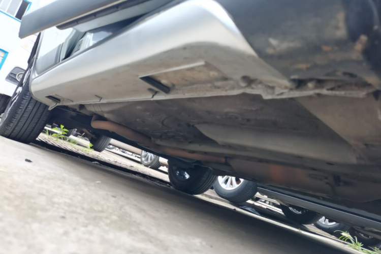 Used Geely Auto Vision X3 2017 1.5L Manual Elite Model Right Side Sill