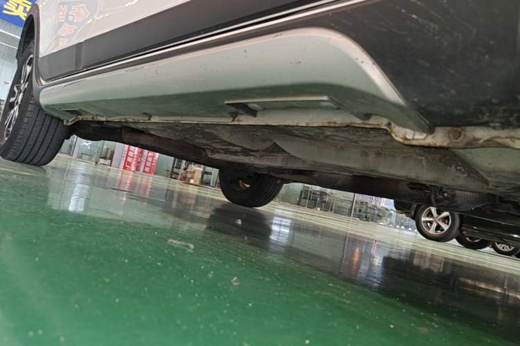 Used Geely Auto Vision X3 2017 1.5L Automatic Elite Model Right Side Sill