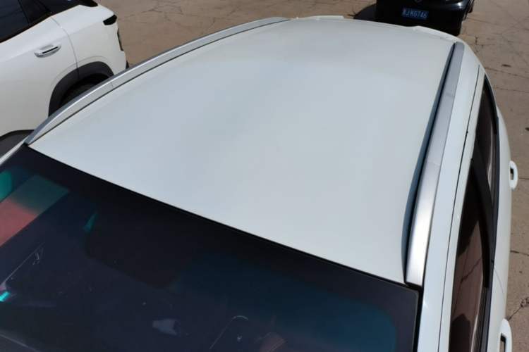 Used Geely Auto Vision X3 2017 1.5L Manual Elite Model Roof