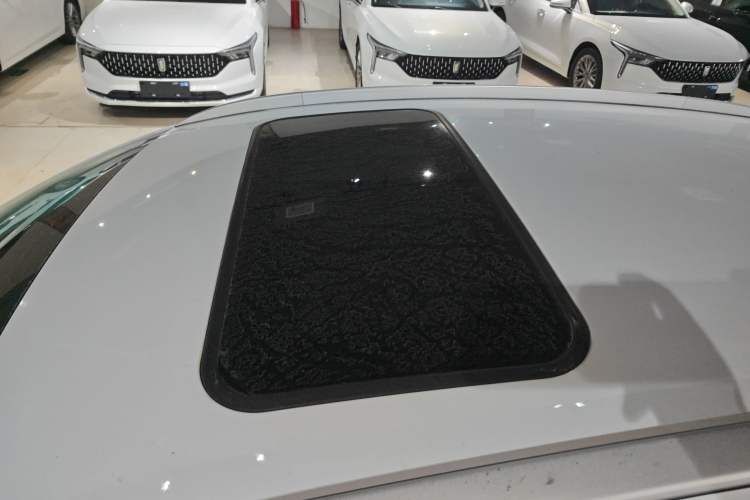 Used Geely Auto Vision X3 2017 1.5L Automatic Luxury Model Roof
