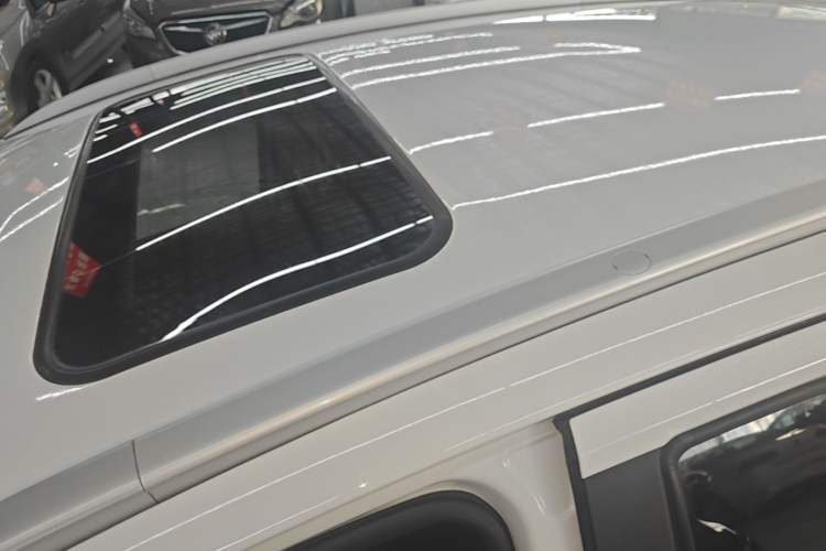 Used Geely Auto Vision X3 2017 1.5L Automatic Luxury Model Roof