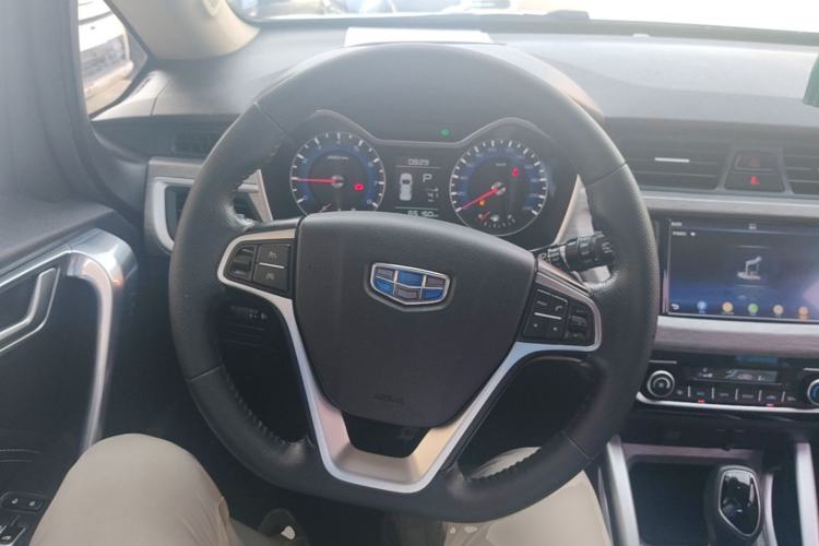 Used Geely Auto Vision X3 2017 1.5L Automatic Elite Model Steering Wheel