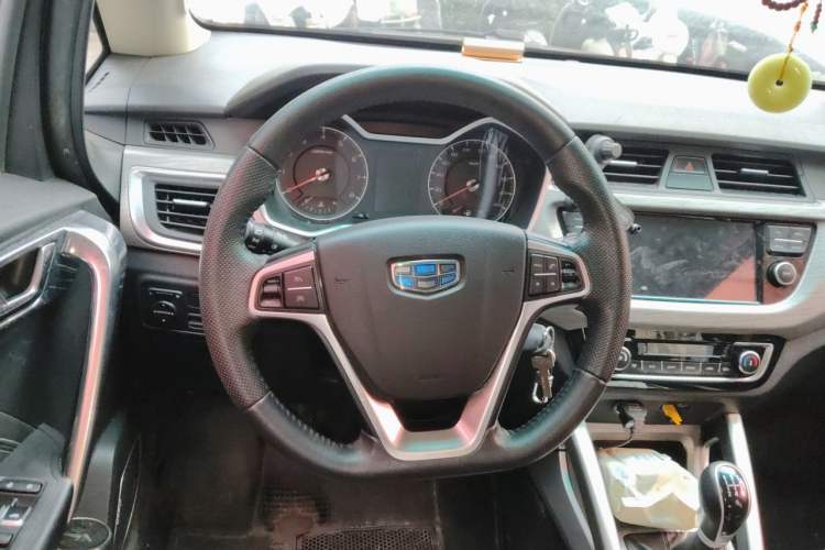 Used Geely Auto Vision X3 2017 1.5L Manual Elite Model Steering Wheel