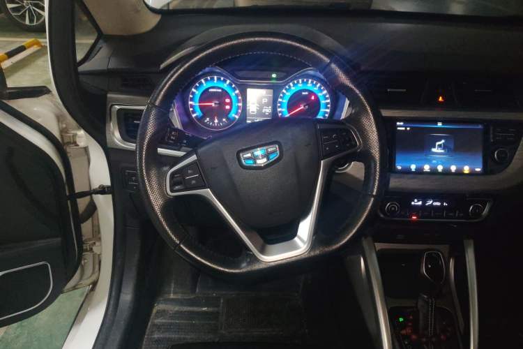 Used Geely Auto Vision X3 2017 1.5L Automatic Elite Model Steering Wheel