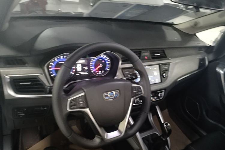Used Geely Auto Vision X3 2017 1.5L Manual Luxury Model Steering Wheel