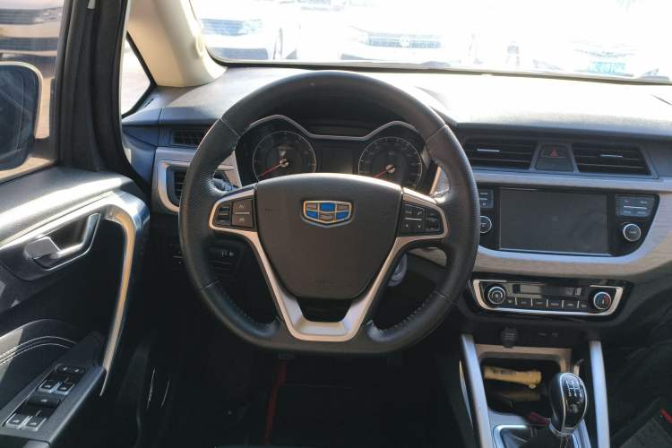 Used Geely Auto Vision X3 2017 1.5L Manual Elite Model Steering Wheel