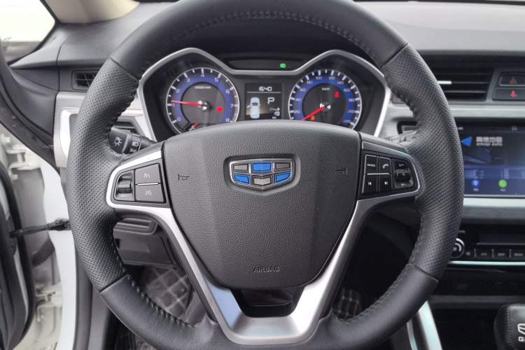 Used Geely Auto Vision X3 2017 1.5L Automatic Elite Model Steering Wheel