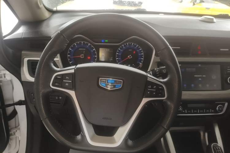 Used Geely Auto Vision X3 2017 1.5L Manual Luxury Model Steering Wheel
