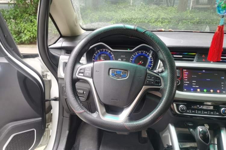 Used Geely Auto Vision X3 2017 1.5L Automatic Elite Model Steering Wheel