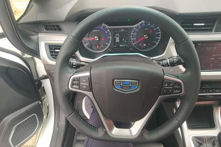 Used Geely Auto Vision X3 2017 1.5L Manual Luxury Model Steering Wheel