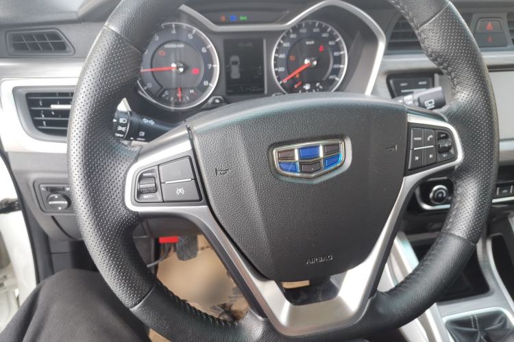 Used Geely Auto Vision X3 2017 1.5L Manual Elite Model Steering Wheel