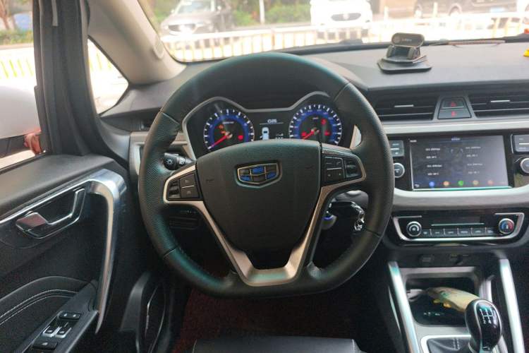 Used Geely Auto Vision X3 2017 1.5L Manual Elite Model Steering Wheel
