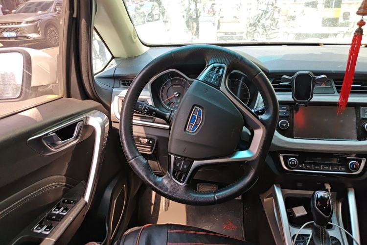 Used Geely Auto Vision X3 2017 1.5L Automatic Elite Model Steering Wheel