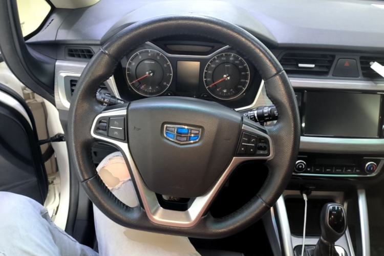 Used Geely Auto Vision X3 2017 1.5L Automatic Elite Model Steering Wheel