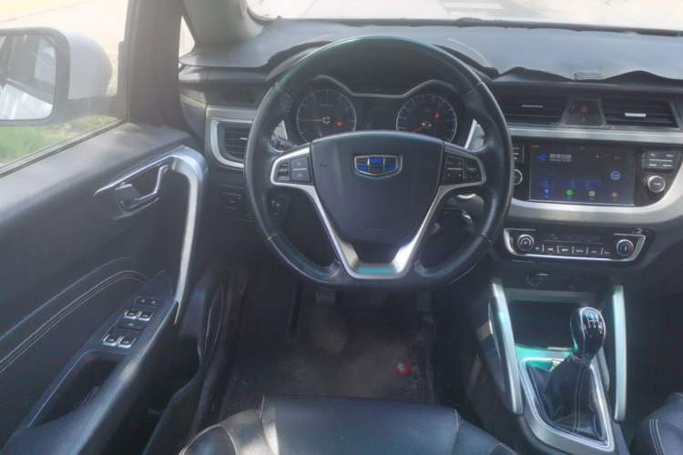 Used Geely Auto Vision X3 2017 1.5L Manual Elite Model Steering Wheel