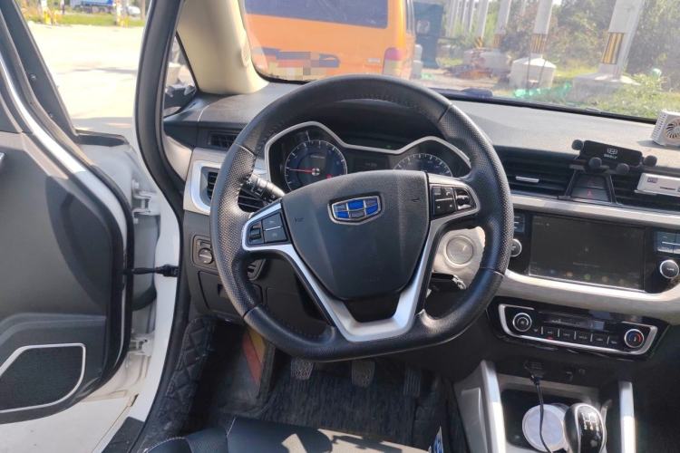 Used Geely Auto Vision X3 2017 1.5L Manual Elite Model Steering Wheel