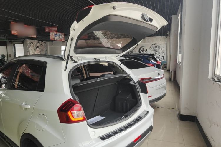 Used Geely Auto Vision X3 2017 1.5L Automatic Luxury Model Trunk