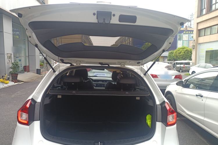 Used Geely Auto Vision X3 2017 1.5L Automatic Elite Model Trunk