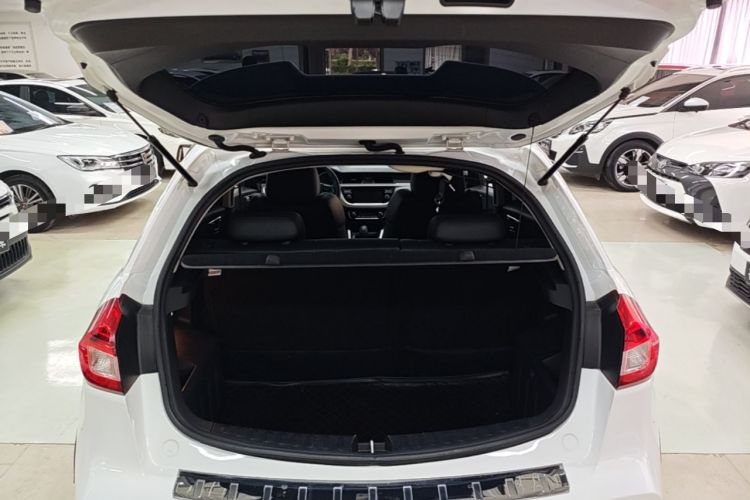 Used Geely Auto Vision X3 2017 1.5L Automatic Luxury Model Trunk