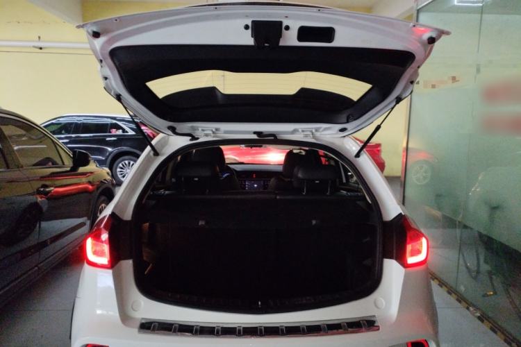 Used Geely Auto Vision X3 2017 1.5L Automatic Elite Model Trunk