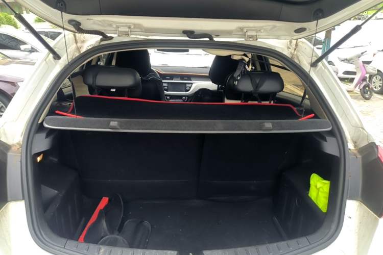 Used Geely Auto Vision X3 2017 1.5L Automatic Elite Model Trunk