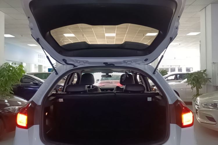 Used Geely Auto Vision X3 2017 1.5L Automatic Luxury Model Trunk