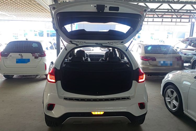 Used Geely Auto Vision X3 2017 1.5L Automatic Luxury Model Trunk