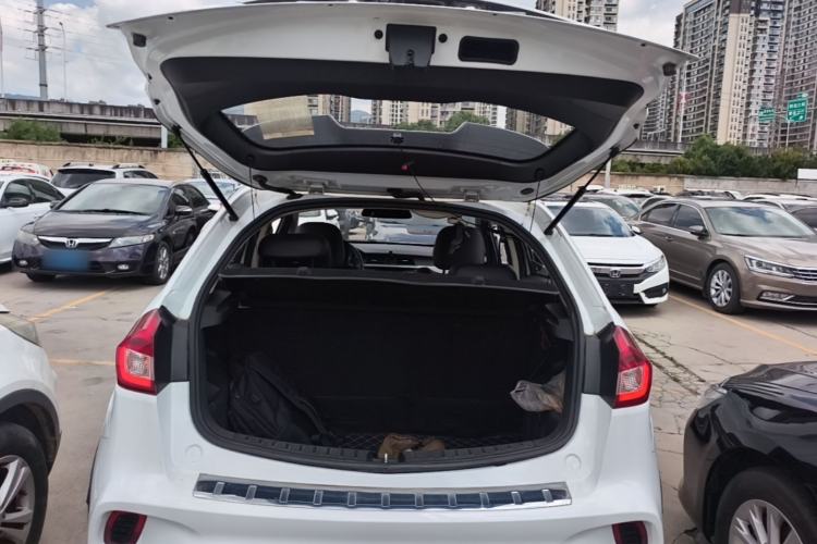 Used Geely Auto Vision X3 2017 1.5L Automatic Elite Model Trunk