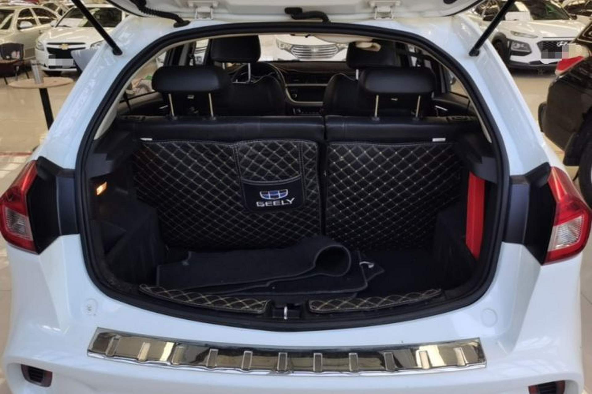 Used Geely Auto Vision X3 2017 1.5L Automatic Elite Model Trunk