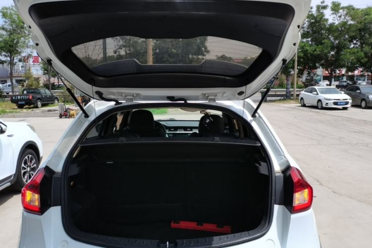 Used Geely Auto Vision X3 2017 1.5L Automatic Elite Model Trunk
