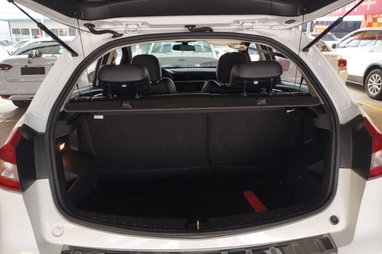 Used Geely Auto Vision X3 2017 1.5L Automatic Luxury Model Trunk