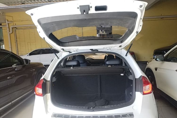 Used Geely Auto Vision X3 2017 1.5L Automatic Elite Model Trunk