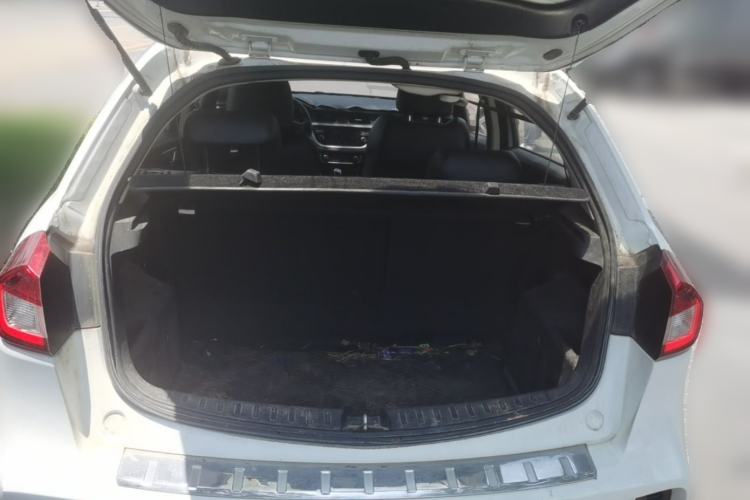 Used Geely Auto Vision X3 2017 1.5L Manual Elite Model Trunk