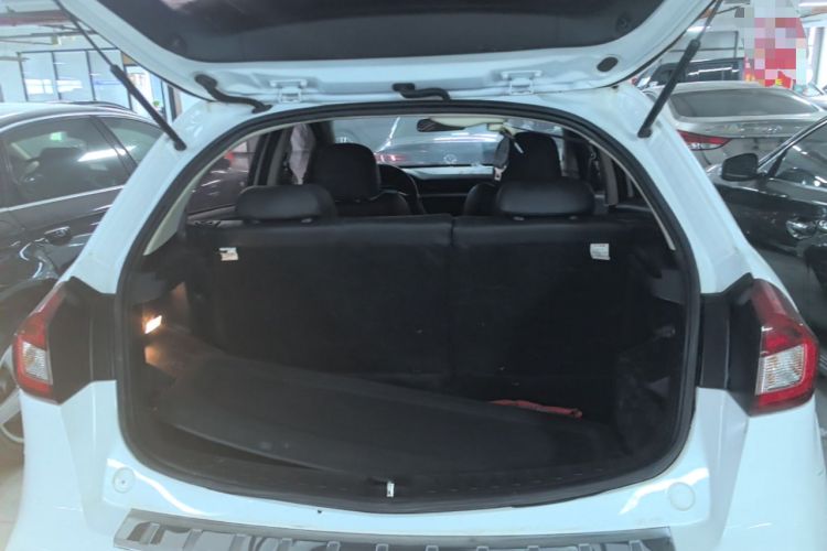 Used Geely Auto Vision X3 2017 1.5L Automatic Luxury Model Trunk
