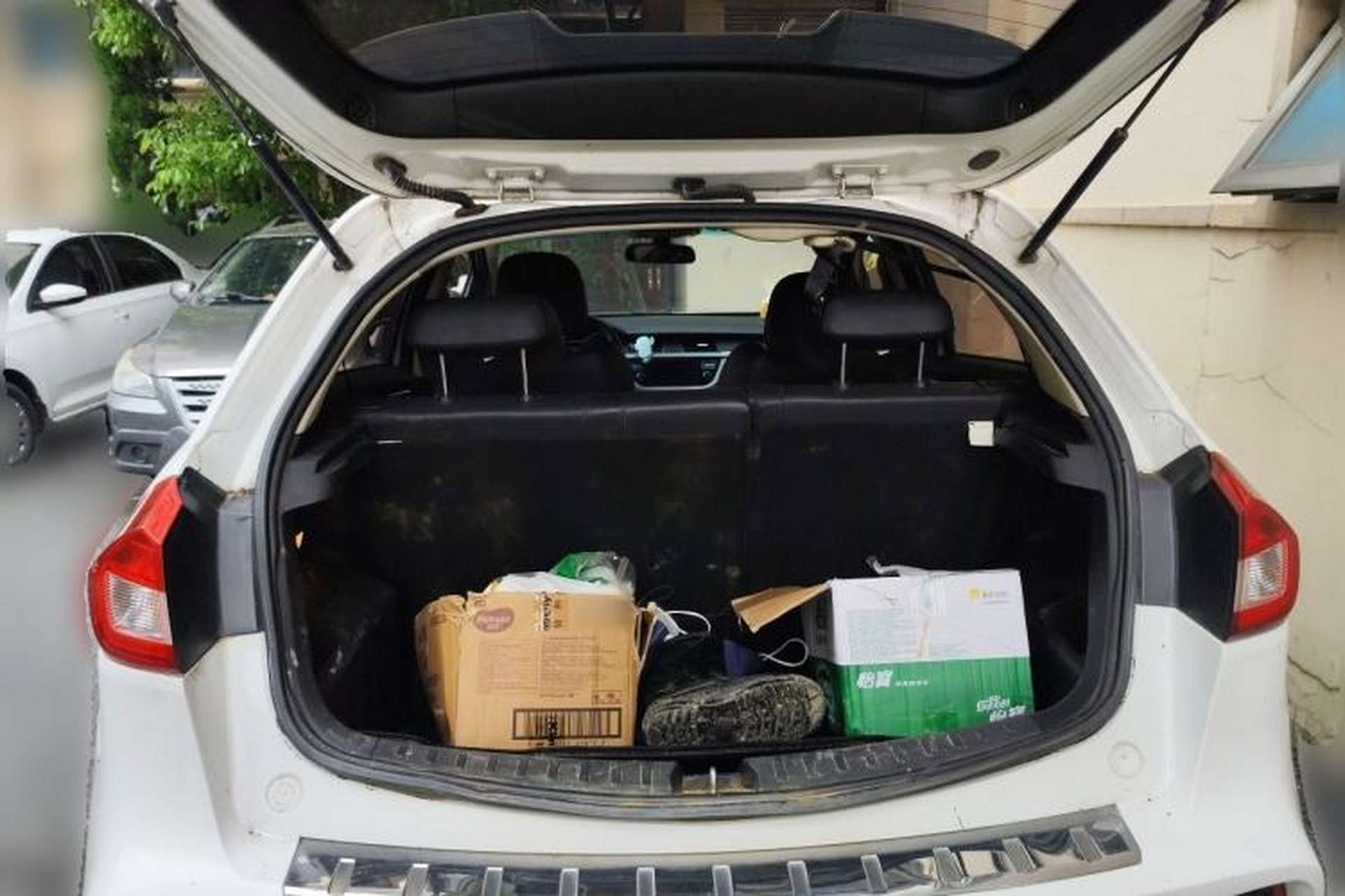 Used Geely Auto Vision X3 2017 1.5L Manual Luxury Model Trunk