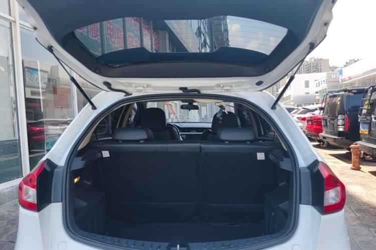 Used Geely Auto Vision X3 2017 1.5L Automatic Luxury Model Trunk