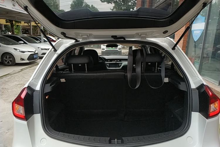Used Geely Auto Vision X3 2017 1.5L Automatic Luxury Model Trunk