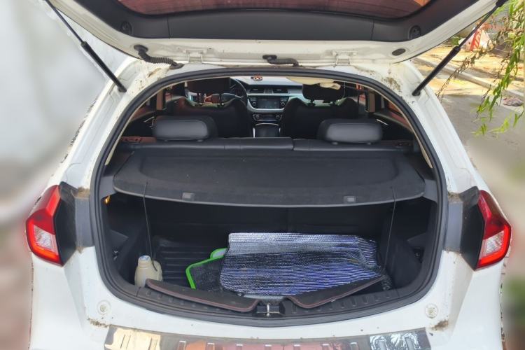 Used Geely Auto Vision X3 2017 1.5L Automatic Elite Model Trunk