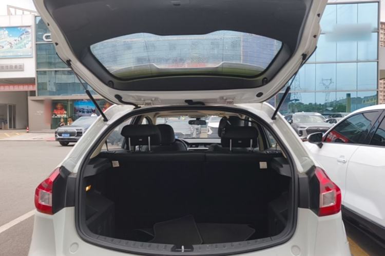 Used Geely Auto Vision X3 2017 1.5L Automatic Luxury Model Trunk