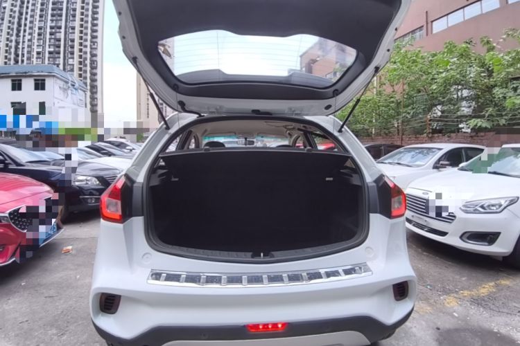 Used Geely Auto Vision X3 2017 1.5L Automatic Elite Model Trunk