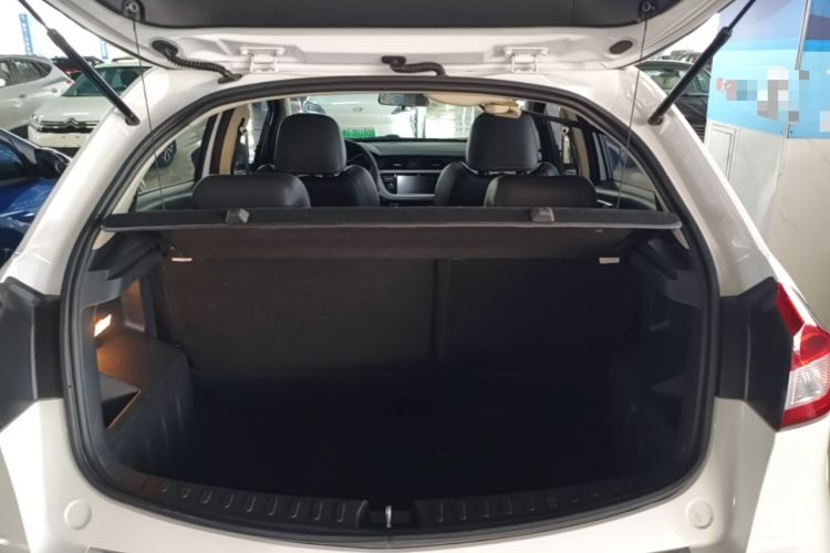 Used Geely Auto Vision X3 2017 1.5L Automatic Luxury Model Trunk