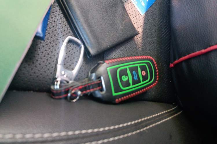 Used Geely Auto Vision X3 2017 1.5L Automatic Luxury Model Vehicle Key