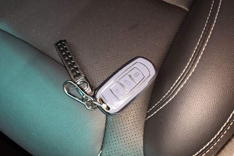 Used Geely Auto Vision X3 2017 1.5L Automatic Luxury Model Vehicle Key