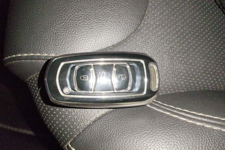Used Geely Auto Vision X3 2017 1.5L Automatic Elite Model Vehicle Key