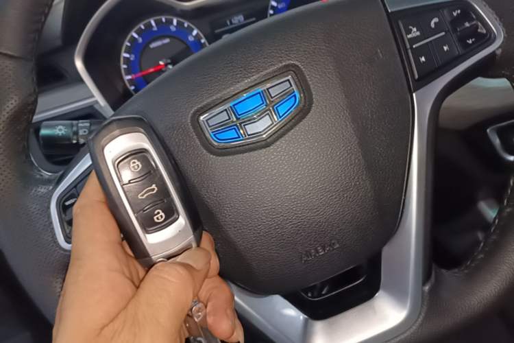 Used Geely Auto Vision X3 2017 1.5L Automatic Luxury Model Vehicle Key