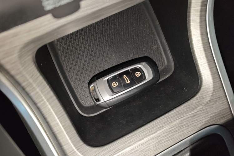 Used Geely Auto Vision X3 2017 1.5L Automatic Luxury Model Vehicle Key