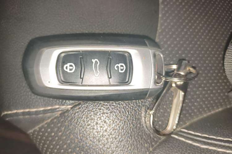 Used Geely Auto Vision X3 2017 1.5L Automatic Elite Model Vehicle Key